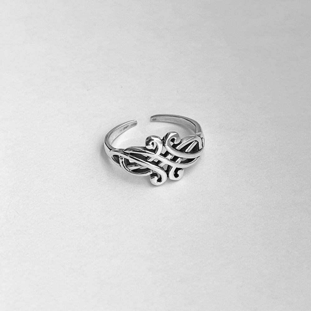 Sterling Silver Celtic Toe Ring, Silver Ring - image 4